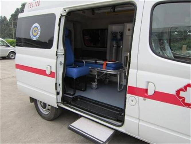 罗甸救护车出租服务案例7